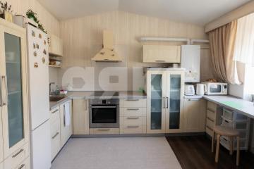 Фото №1: 2-комнатная квартира 89 м², 4/4 эт. - Горячий Ключ, мкр. Администрация, ул. Новонабережная, 1В