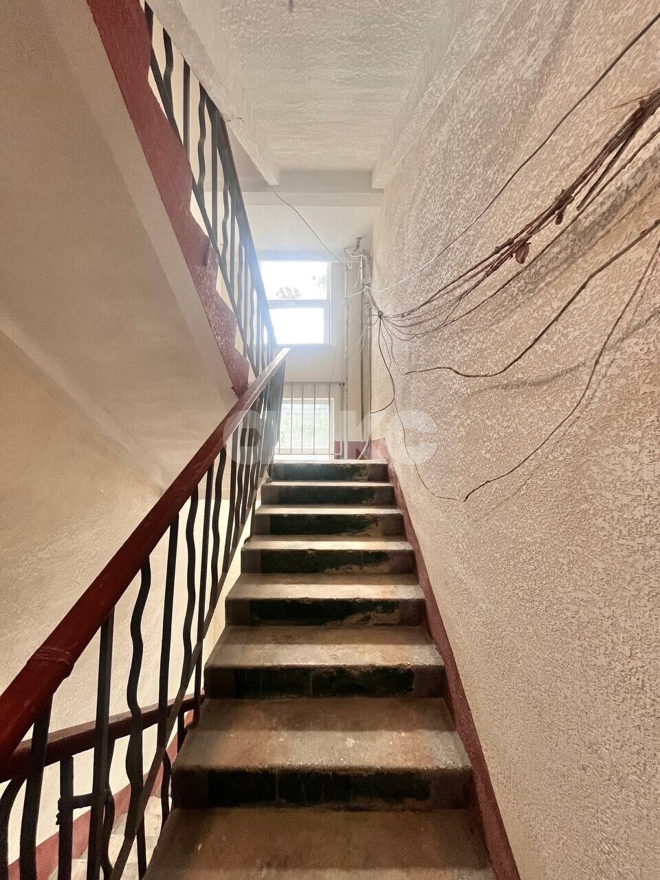 Фото №8: 3-комнатная квартира 55&nbsp;м², 5/5&nbsp;эт. - Мариуполь, р. Ильичёвский, пр-кт Металлургов, 221