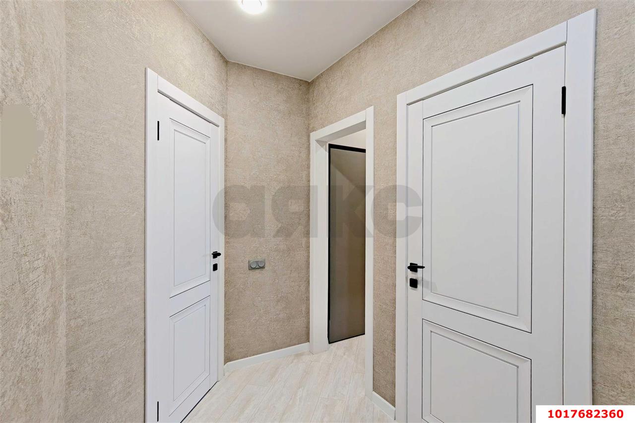 Фото №10: 1-комнатная квартира 46&nbsp;м², 11/19&nbsp;эт. - Краснодар, Прикубанский внутригородской округ, Россинского, мкр. жилой комплекс Альпы, ул. Командорская, 6