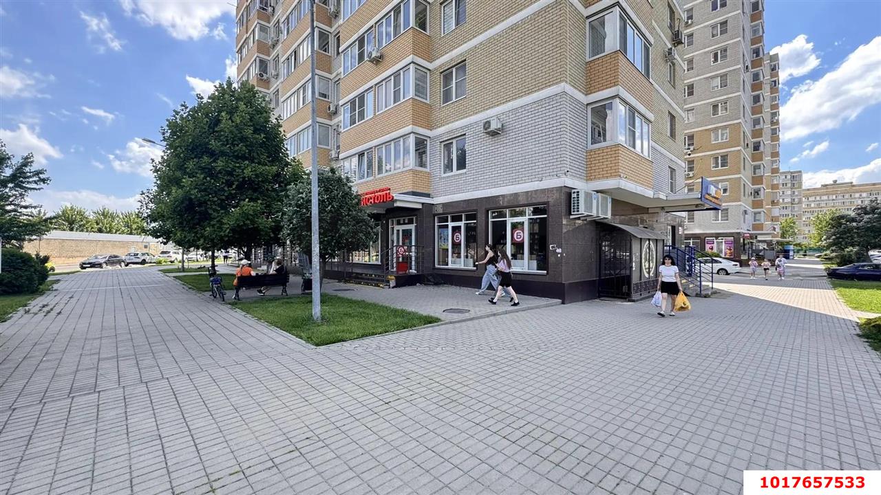 Фото №7: Торговое помещение 83&nbsp;м², 1/9&nbsp;эт. - Краснодар, Прикубанский внутригородской округ, Славянский, мкр. Светлоград, ул. Красных Партизан, 1/3к11