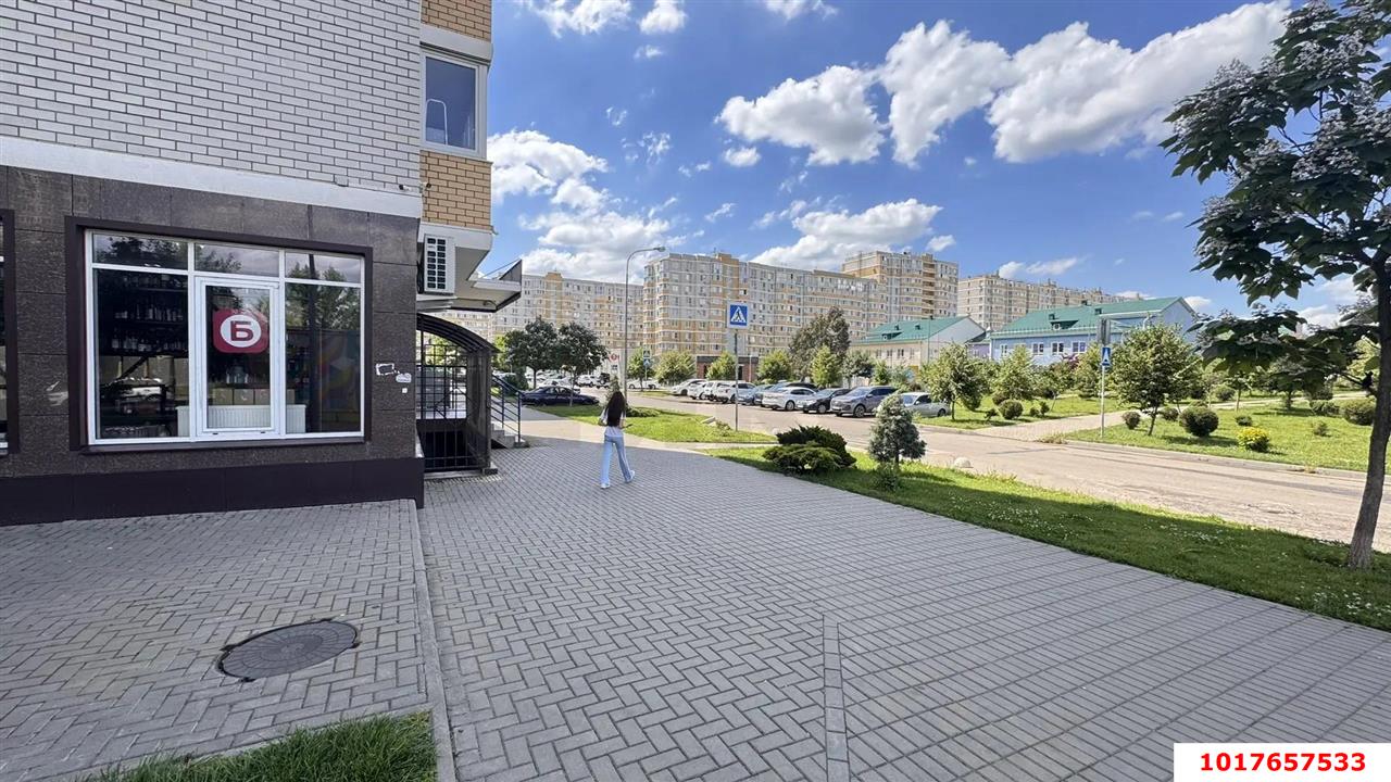 Фото №5: Торговое помещение 83&nbsp;м², 1/9&nbsp;эт. - Краснодар, Прикубанский внутригородской округ, Славянский, мкр. Светлоград, ул. Красных Партизан, 1/3к11