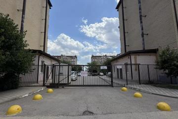 Фото №1: 1-комнатная квартира 30&nbsp;м², 6/6&nbsp;эт. - Краснодар, мкр. ЖК Жилой Квартал, ул. Куликова Поля, 6