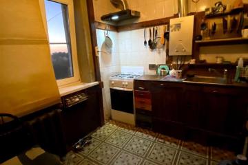 Фото №1: 3-комнатная квартира 57&nbsp;м², 5/5&nbsp;эт. - Краснодар, мкр. Славянский, ул. Славянская, 52