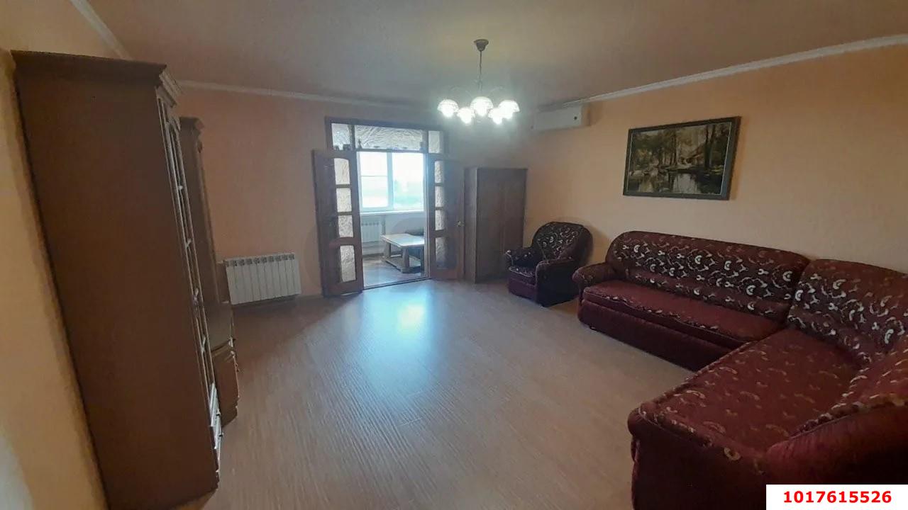 Фото №1: 2-комнатная квартира 90&nbsp;м², 4/5&nbsp;эт. - Краснодар, Сельскохозяйственный Институт, мкр. Западный внутригородской округ, ул. Урицкого, 6