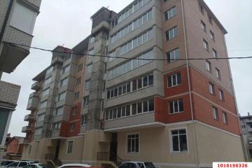 Фото №1: 1-комнатная квартира 38 м², 3/7 эт. - Российский, мкр. Прикубанский внутригородской округ, ул. Рымникская, 13лит1