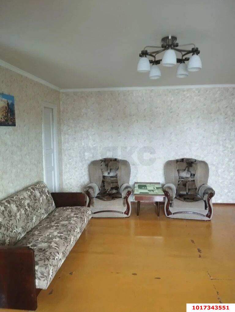 Фото №1: 2-комнатная квартира 49&nbsp;м², 4/4&nbsp;эт. - Краснодар, Западный внутригородской округ, Горгаз, мкр. Центральный, пр-д Песчаный, 5