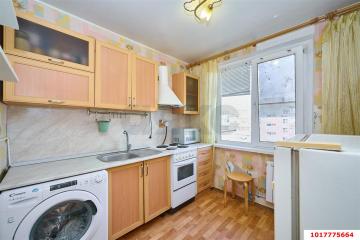 Фото №1: 1-комнатная квартира 32 м², 8/12 эт. - Краснодар, мкр. 40 лет Победы, ул. имени 40-летия Победы, 146/7