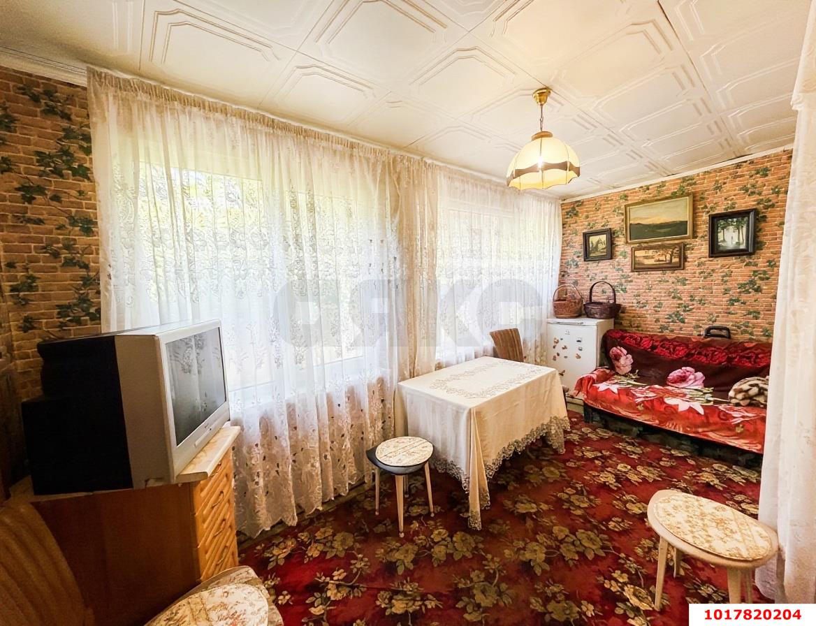 Фото №4: 2-комнатная квартира 52&nbsp;м², 1/5&nbsp;эт. - Краснодар, Карасунский внутригородской округ, мкр. Гидростроителей, ул. Гидростроителей, 36