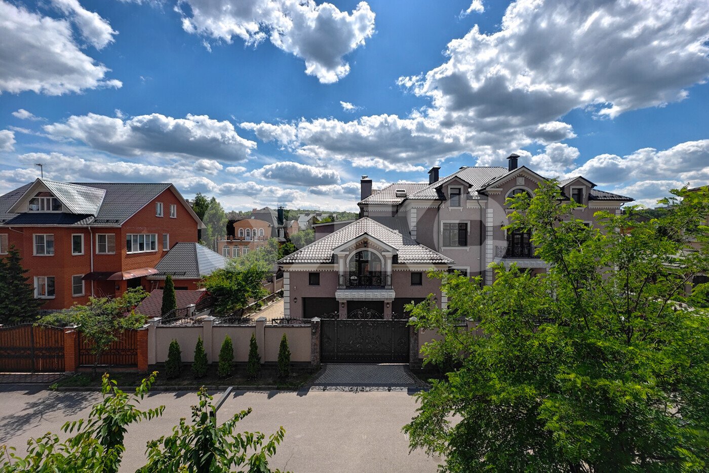Фото №7: Дом 225&nbsp;м² + 4&nbsp;сот., 3&nbsp;эт. - Котельники, мкр. жилой комплекс 9, пр-д Яничкин, 12к4