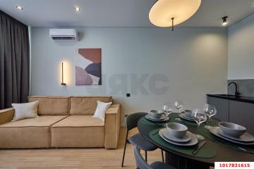 Фото №1: 2-комнатная квартира 65 м², 14/20 эт. - Краснодар, мкр. ЖК На Стахановской, ул. Стахановская, 1/3
