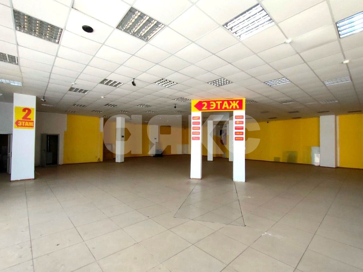 Фото №17: Коммерция 714&nbsp;м², 2/2&nbsp;эт. - Кореновск, мкр. 2-й квартал, ул. Красная, 57