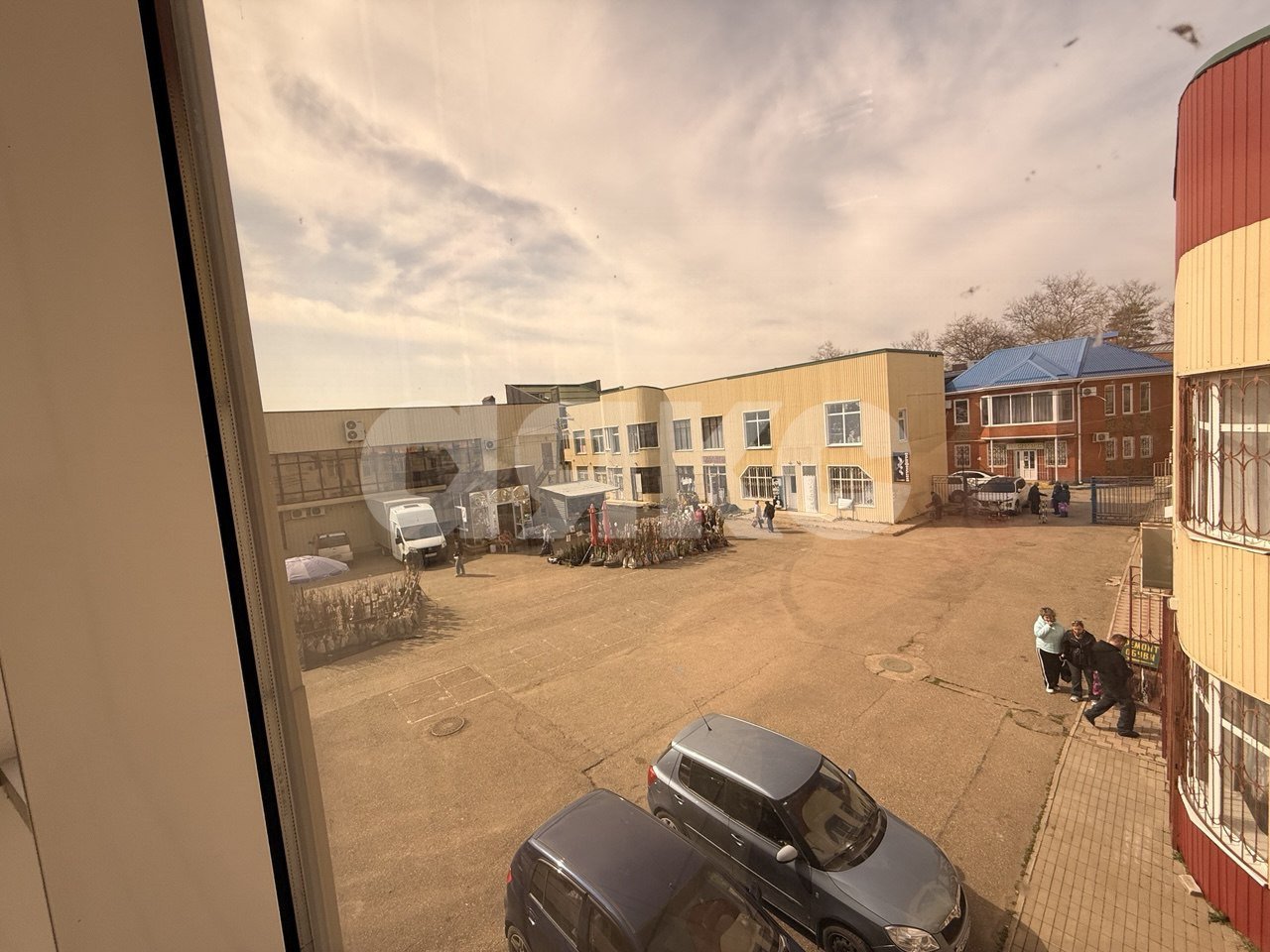 Фото №27: Коммерция 714&nbsp;м², 2/2&nbsp;эт. - Кореновск, мкр. 2-й квартал, ул. Красная, 57