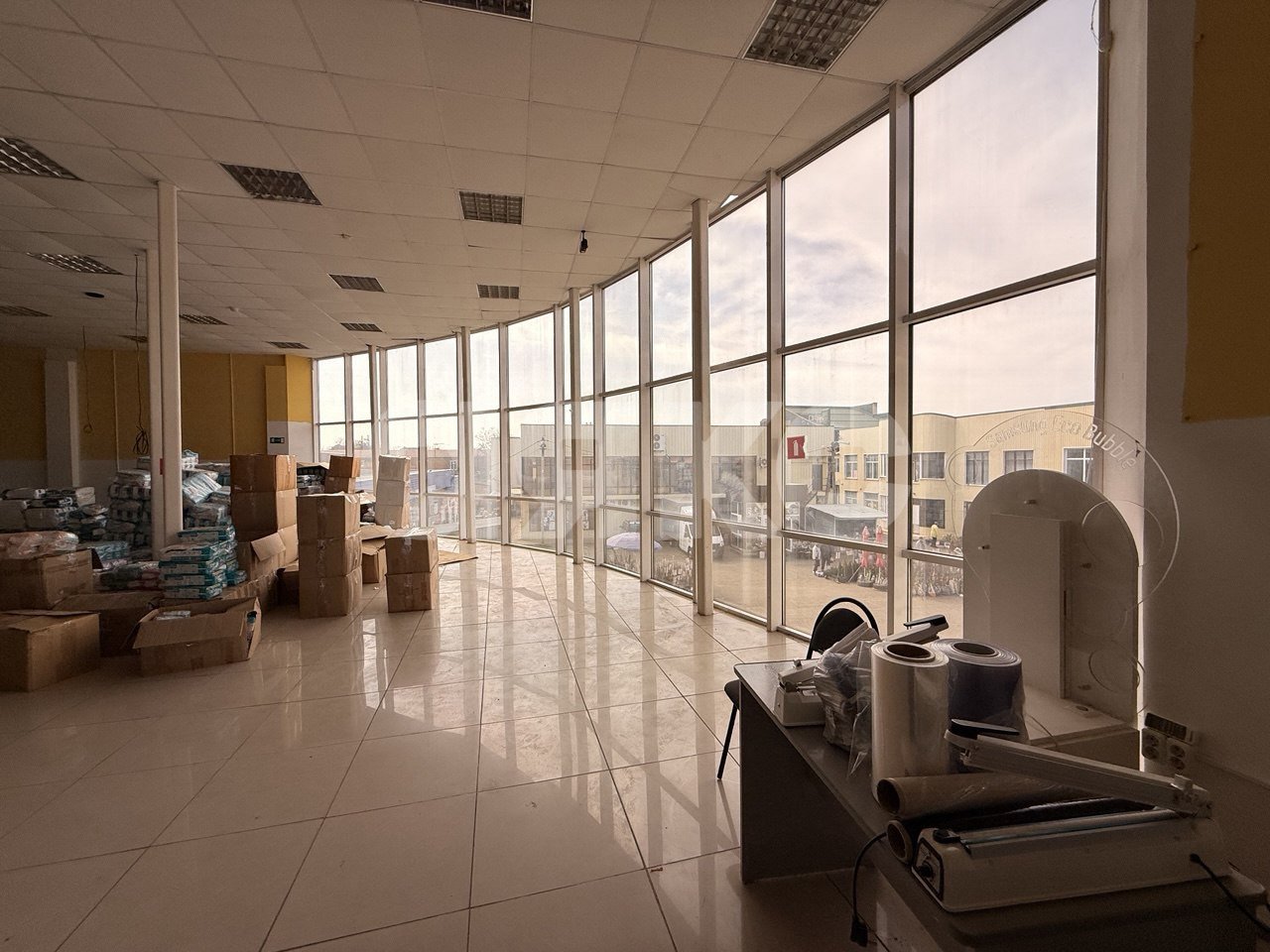 Фото №15: Коммерция 714&nbsp;м², 2/2&nbsp;эт. - Кореновск, мкр. 2-й квартал, ул. Красная, 57