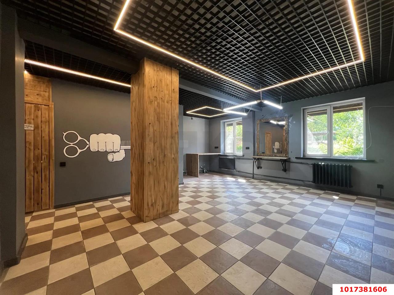 Фото №1: Торговое помещение 50&nbsp;м², 1/2&nbsp;эт. - Краснодар, мкр. Западный внутригородской округ, ул. Шоссе Нефтяников, 17