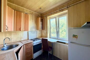 Фото №1: 3-комнатная квартира 54&nbsp;м², 5/5&nbsp;эт. - Краснодар, мкр. Черёмушки, ул. 2-я Пятилетка, 9