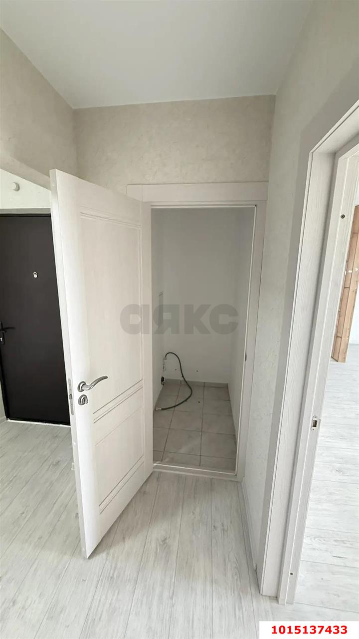 Фото №21: 2-комнатная квартира 70&nbsp;м², 14/16&nbsp;эт. - Краснодар, Прикубанский внутригородской округ, Восточный, мкр. жилой комплекс Квартал № 6, ул. имени Героя Советского Союза Дмитрия Мирошниченко, 43