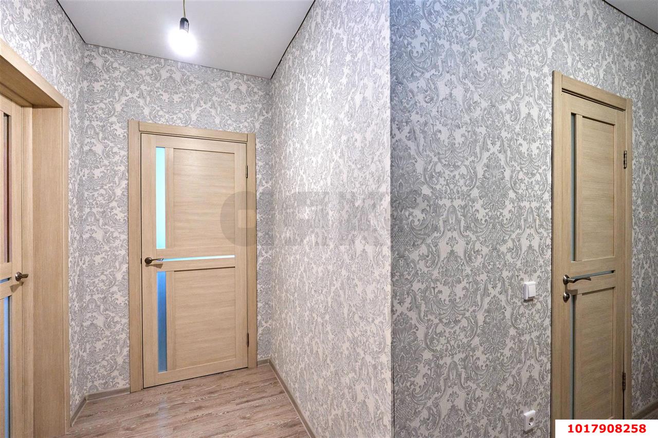 Фото №10: 1-комнатная квартира 45&nbsp;м², 8/18&nbsp;эт. - Краснодар, Прикубанский внутригородской округ, Краевая Клиническая Больница, мкр. жилой комплекс Спорт-Сити, ул. Домбайская, 10/1к1