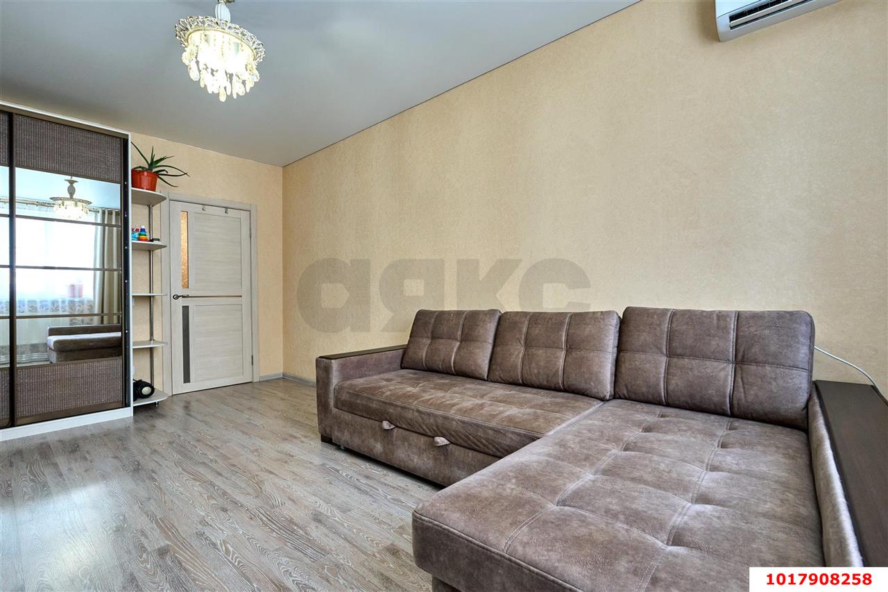 Фото №6: 1-комнатная квартира 45&nbsp;м², 8/18&nbsp;эт. - Краснодар, Прикубанский внутригородской округ, Краевая Клиническая Больница, мкр. жилой комплекс Спорт-Сити, ул. Домбайская, 10/1к1