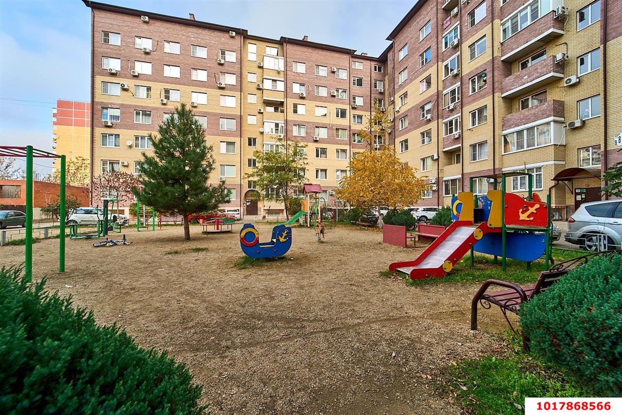 Фото №1: 1-комнатная квартира 39&nbsp;м², 1/8&nbsp;эт. - Краснодар, Прикубанский внутригородской округ, мкр. Молодёжный, ул. Душистая, 50