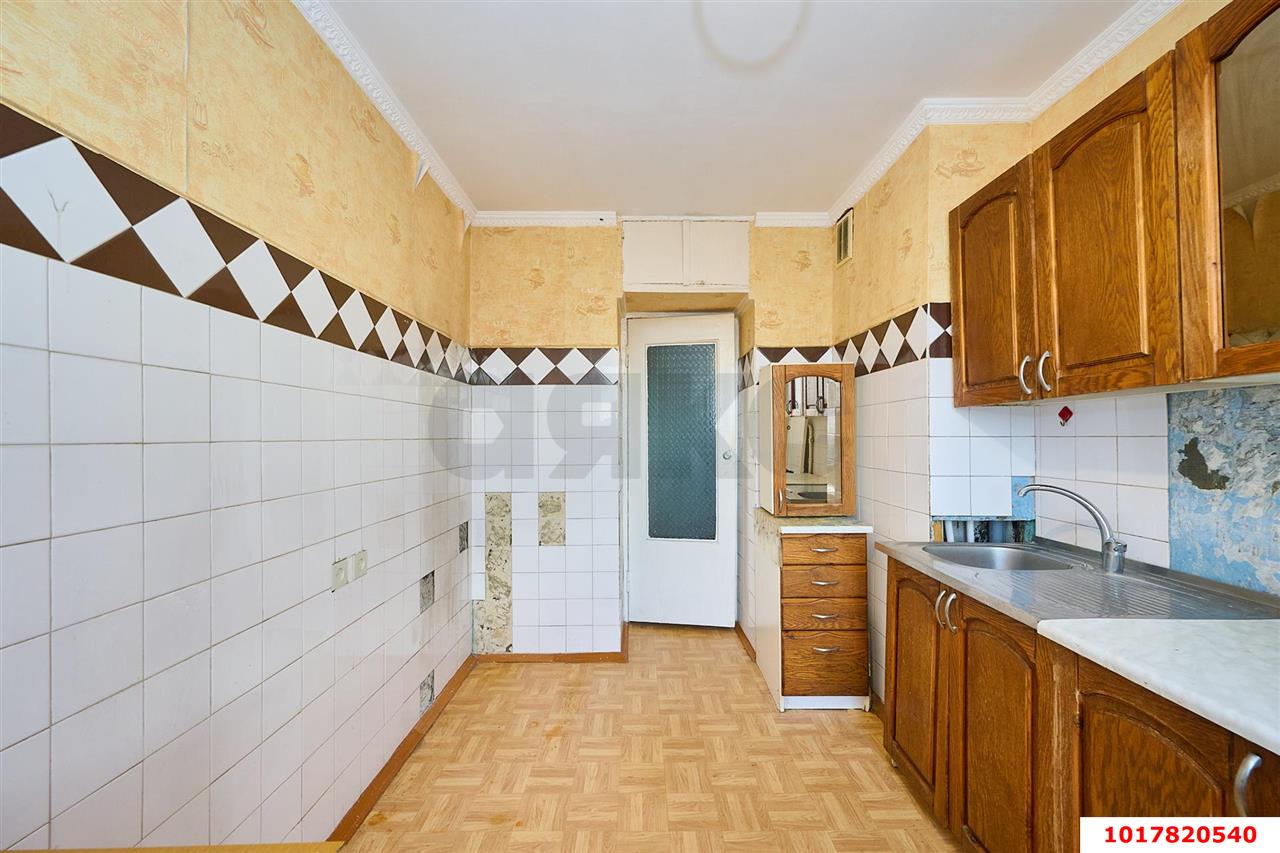 Фото №10: 3-комнатная квартира 82&nbsp;м², 8/9&nbsp;эт. - Краснодар, Карасунский внутригородской округ, мкр. Комсомольский, ул. 30-й Иркутской Дивизии, 8
