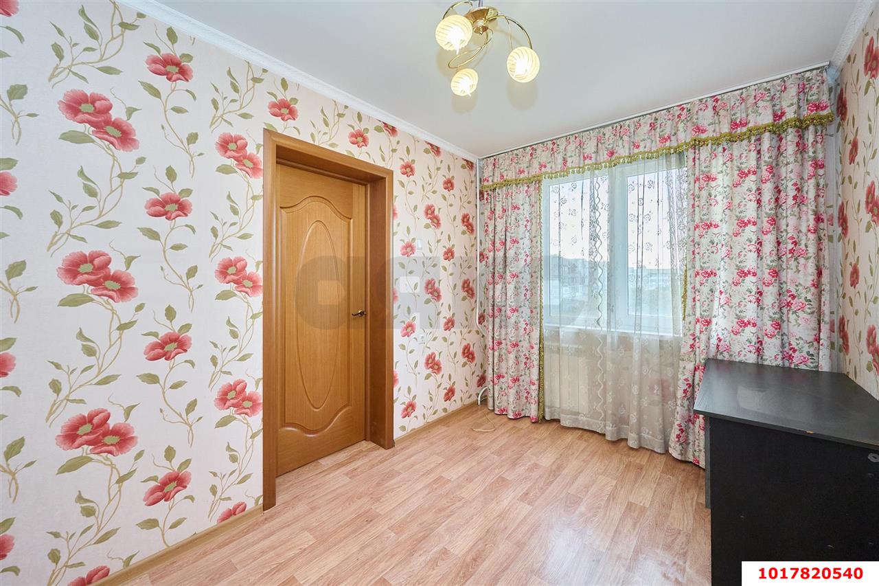 Фото №5: 3-комнатная квартира 82&nbsp;м², 8/9&nbsp;эт. - Краснодар, Карасунский внутригородской округ, мкр. Комсомольский, ул. 30-й Иркутской Дивизии, 8