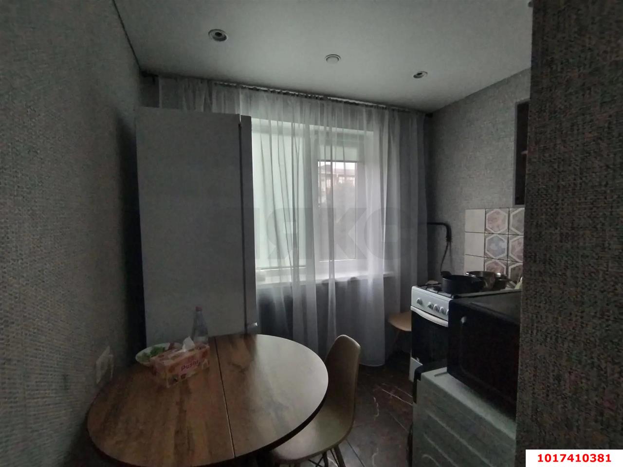 Фото №1: 2-комнатная квартира 47&nbsp;м², 3/5&nbsp;эт. - Краснодар, Прикубанский внутригородской округ, ж/м Учхоз Кубань, ул. Красная, 10