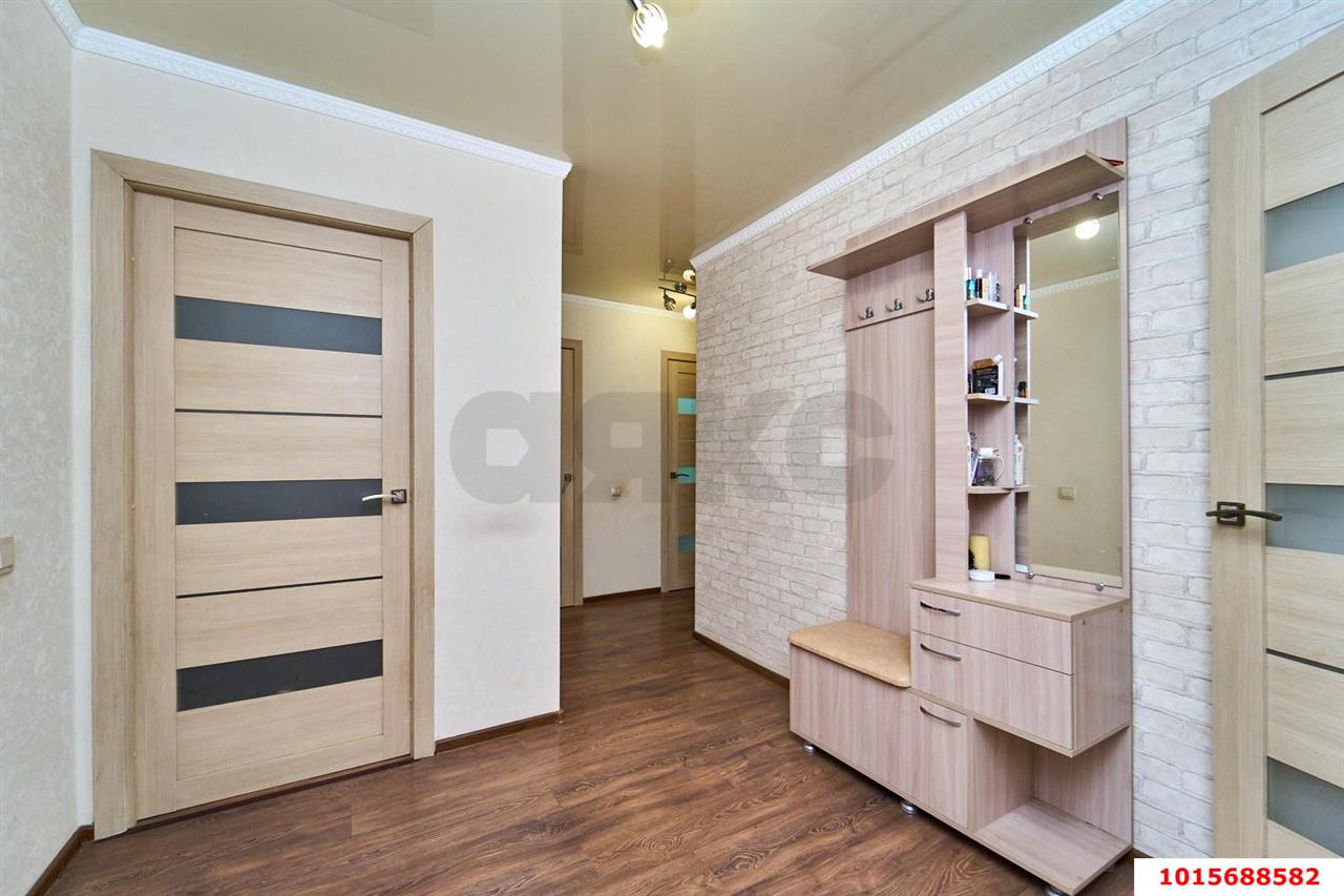 Фото №12: 2-комнатная квартира 55&nbsp;м², 1/3&nbsp;эт. - Краснодар, Прикубанский внутригородской округ, Калинино, мкр. Завод Радиоизмерительных Приборов, ул. Российская, 448/4
