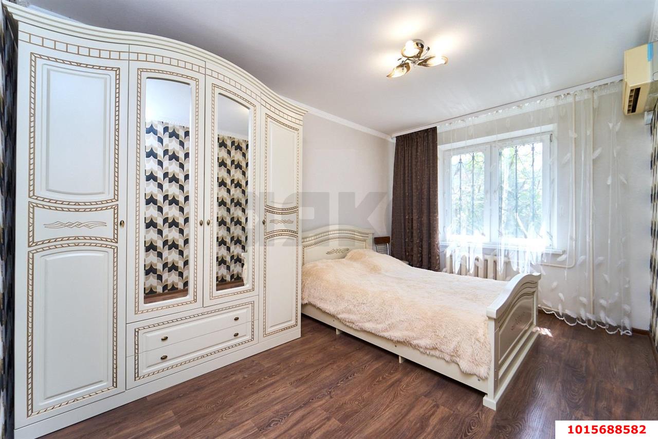 Фото №4: 2-комнатная квартира 55&nbsp;м², 1/3&nbsp;эт. - Краснодар, Прикубанский внутригородской округ, Калинино, мкр. Завод Радиоизмерительных Приборов, ул. Российская, 448/4