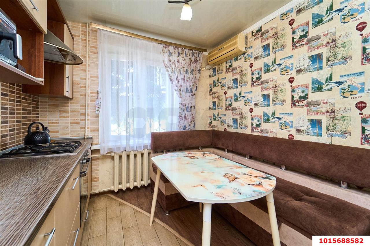 Фото №2: 2-комнатная квартира 55&nbsp;м², 1/3&nbsp;эт. - Краснодар, Прикубанский внутригородской округ, Калинино, мкр. Завод Радиоизмерительных Приборов, ул. Российская, 448/4