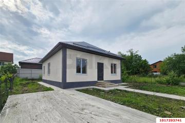 Фото №1: Дом 90 м² + 4 сот., 1 эт. - Знаменский, мкр. СНТ Изобильное, ул. Земляничная, 41