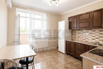 Фото №1: 2-комнатная квартира 62&nbsp;м², 2/19&nbsp;эт. - Краснодар, мкр. ЖК Аврора Парк, ул. Шоссе Нефтяников, 22