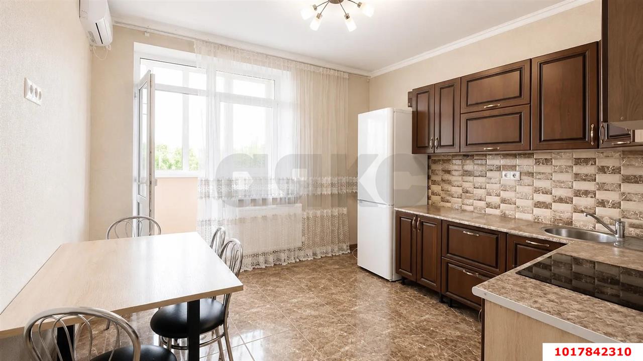 Фото №5: 2-комнатная квартира 65&nbsp;м², 2/19&nbsp;эт. - Краснодар, Западный внутригородской округ, мкр. ЖК Аврора Парк, ул. Шоссе Нефтяников, 22
