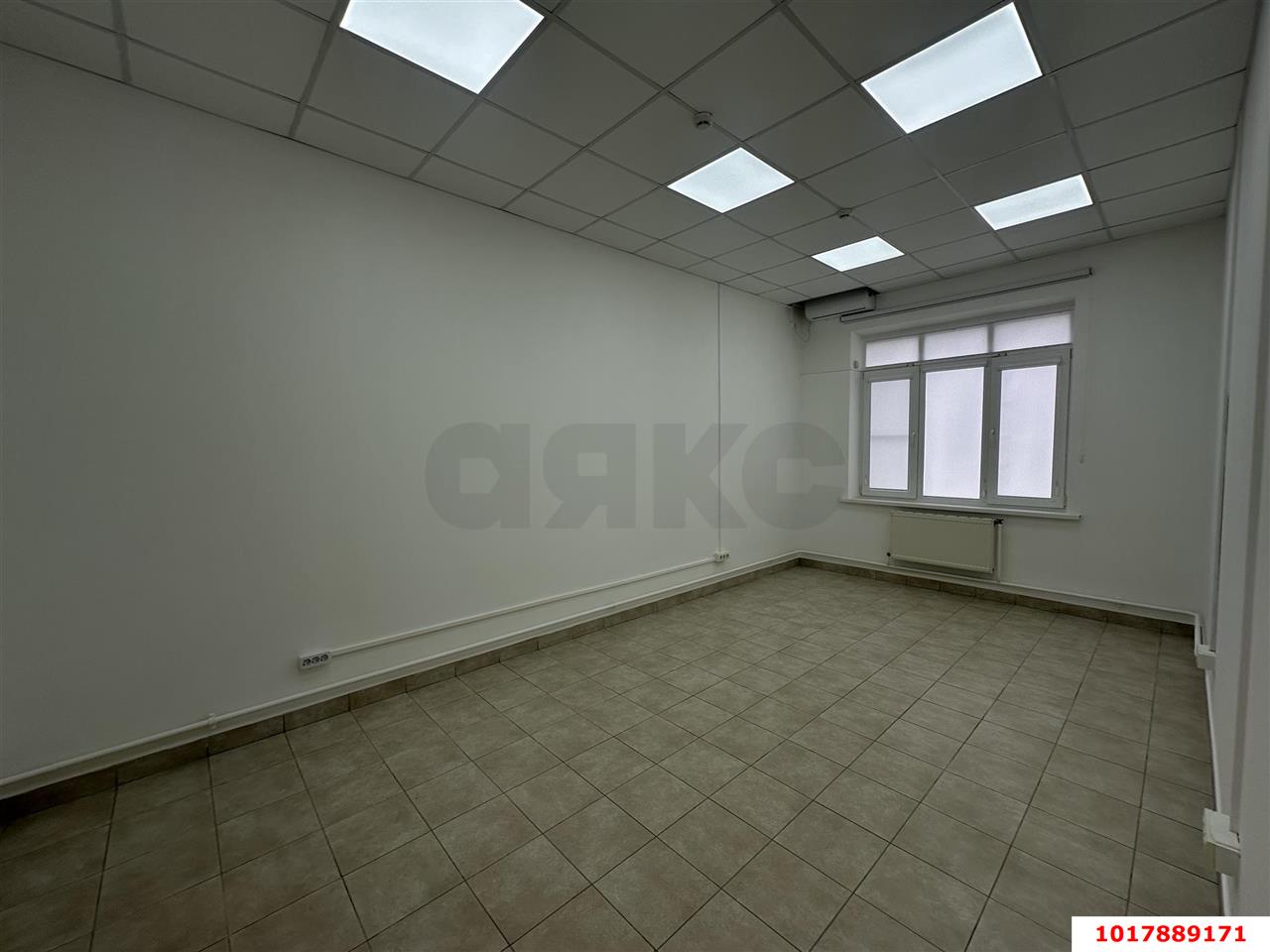 Фото №7: Торговое помещение 98&nbsp;м², 1/16&nbsp;эт. - Краснодар, Западный внутригородской округ, мкр. Юбилейный, б-р Платановый, 4