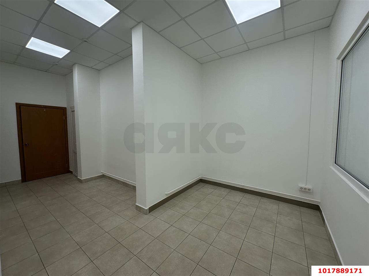 Фото №12: Торговое помещение 98&nbsp;м², 1/16&nbsp;эт. - Краснодар, Западный внутригородской округ, мкр. Юбилейный, б-р Платановый, 4