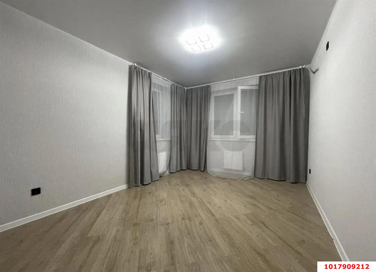Фото №3: 1-комнатная квартира 48&nbsp;м², 11/12&nbsp;эт. - Краснодар, Прикубанский внутригородской округ, мкр. 2-я Площадка, ул. Ветеранов, 85к5