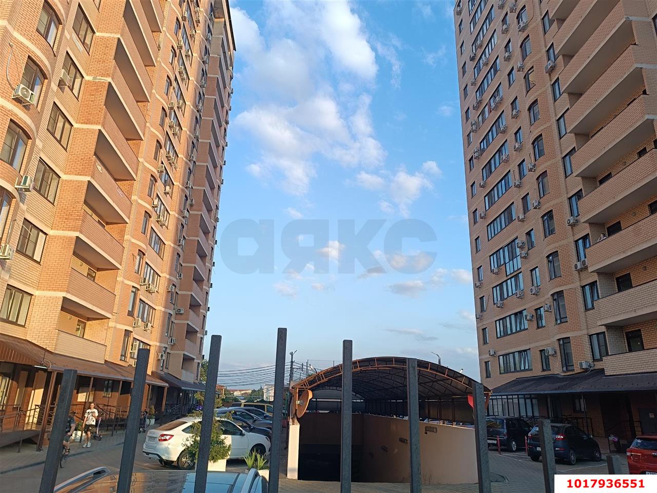 Фото №5: 2-комнатная квартира 65&nbsp;м², 2/16&nbsp;эт. - Краснодар, Центральный внутригородской округ, мкр. Школьный, ул. 9 Мая, 48/1к2