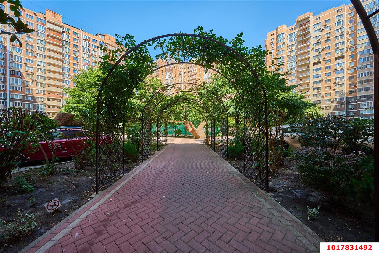 Фото №12: 2-комнатная квартира 70&nbsp;м², 9/16&nbsp;эт. - Краснодар, Прикубанский внутригородской округ, Солнечный, мкр. Фестивальный, ул. Яна Полуяна, 51/1