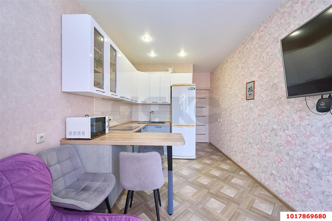 Фото №4: 1-комнатная квартира 40&nbsp;м², 9/21&nbsp;эт. - Краснодар, Карасунский внутригородской округ, Пашковский, мкр. жилой комплекс Империал, ул. Бородинская, 137к2