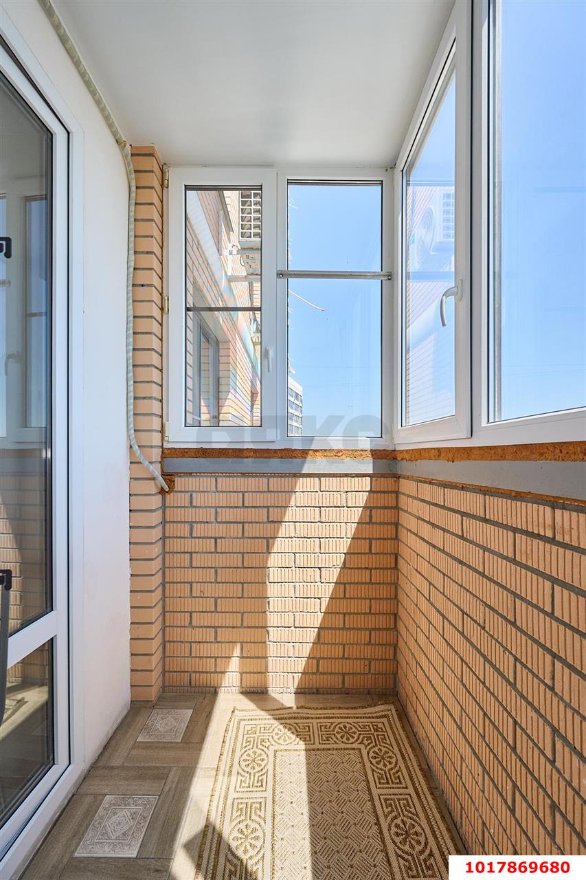 Фото №14: 1-комнатная квартира 40&nbsp;м², 9/21&nbsp;эт. - Краснодар, Карасунский внутригородской округ, Пашковский, мкр. жилой комплекс Империал, ул. Бородинская, 137к2