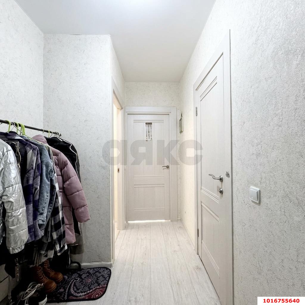 Фото №3: 1-комнатная квартира 41&nbsp;м², 4/16&nbsp;эт. - Краснодар, Прикубанский внутригородской округ, Восточный, мкр. жилой комплекс Квартал № 6, ул. Генерал-лейтенанта Александра Сапрунова, 13