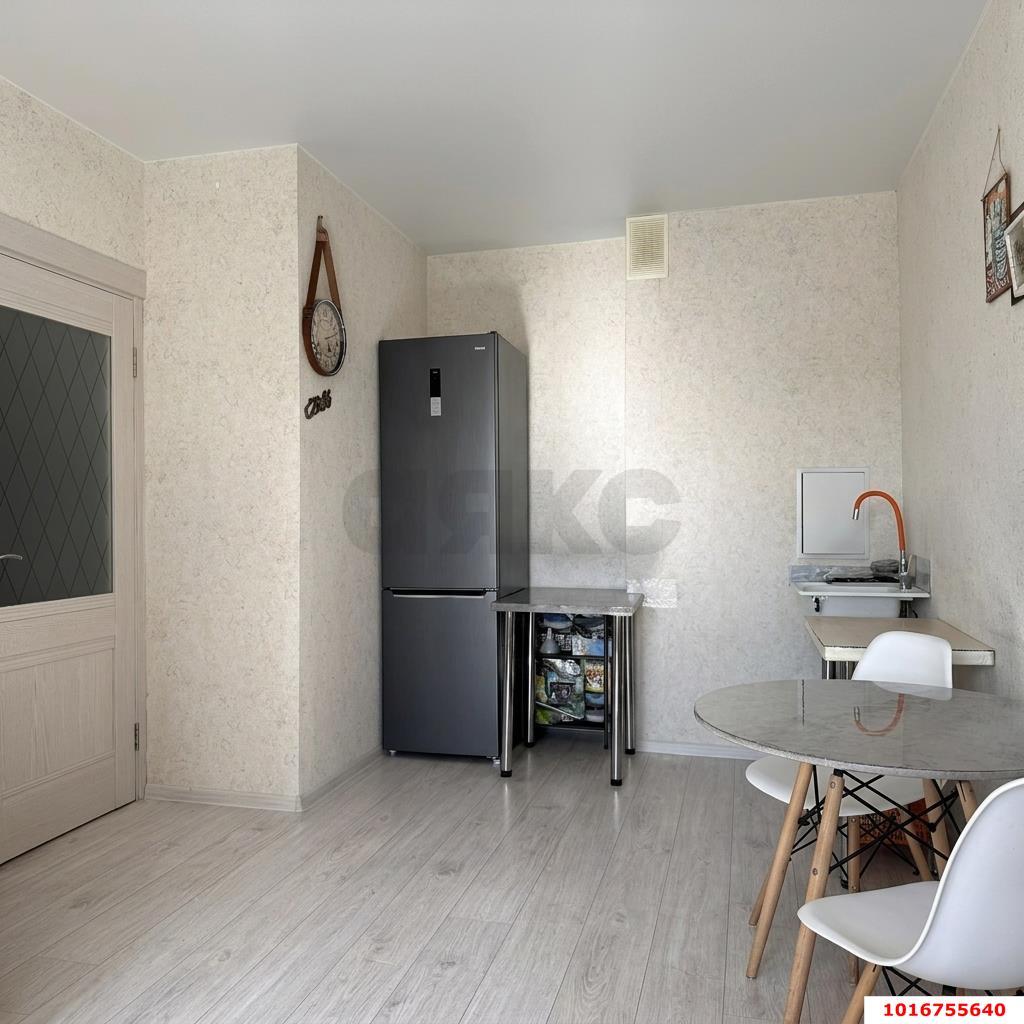 Фото №8: 1-комнатная квартира 41&nbsp;м², 4/16&nbsp;эт. - Краснодар, Прикубанский внутригородской округ, Восточный, мкр. жилой комплекс Квартал № 6, ул. Генерал-лейтенанта Александра Сапрунова, 13