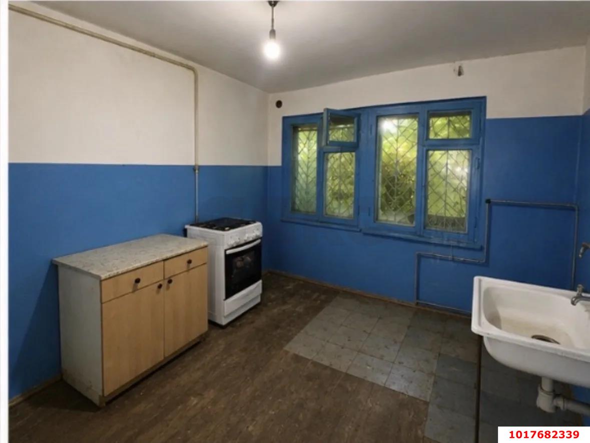 Фото №4: 2-комнатная квартира 50&nbsp;м², 1/1&nbsp;эт. - Краснодар, Западный внутригородской округ, Горогороды, мкр. Центральный, пр-д Индустриальный, 44