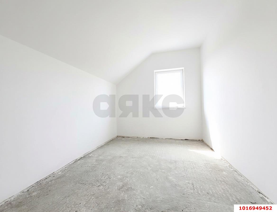Фото №6: Дом 110&nbsp;м² + 4&nbsp;сот., 2&nbsp;эт. - Индустриальный, мкр. Прикубанский внутригородской округ, ул. Лазурная, 32