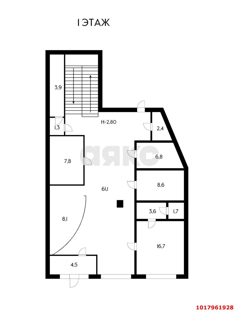 Фото №13: Отдельное здание 593&nbsp;м², 1/3&nbsp;эт. - Краснодар, Западный внутригородской округ, мкр. Центральный, ул. Карасунская, 53/1