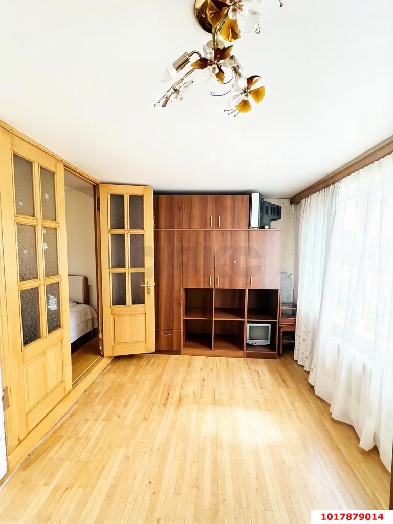 Фото №8: 2-комнатная квартира 45&nbsp;м², 2/2&nbsp;эт. - Краснодар, Прикубанский внутригородской округ, мкр. 9-й километр, ул. Гастелло, 63