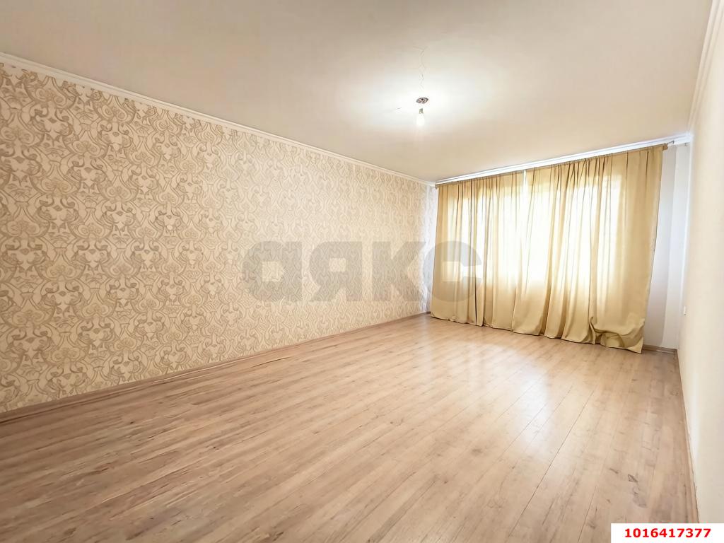 Фото №2: 3-комнатная квартира 78&nbsp;м², 15/16&nbsp;эт. - Краснодар, Прикубанский внутригородской округ, мкр. Восточно-Кругликовский, ул. Черкасская, 60/1