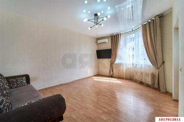 Фото №1: 2-комнатная квартира 67&nbsp;м², 5/11&nbsp;эт. - Краснодар, мкр. Солнечный, ул. Архитектора Петина, 14