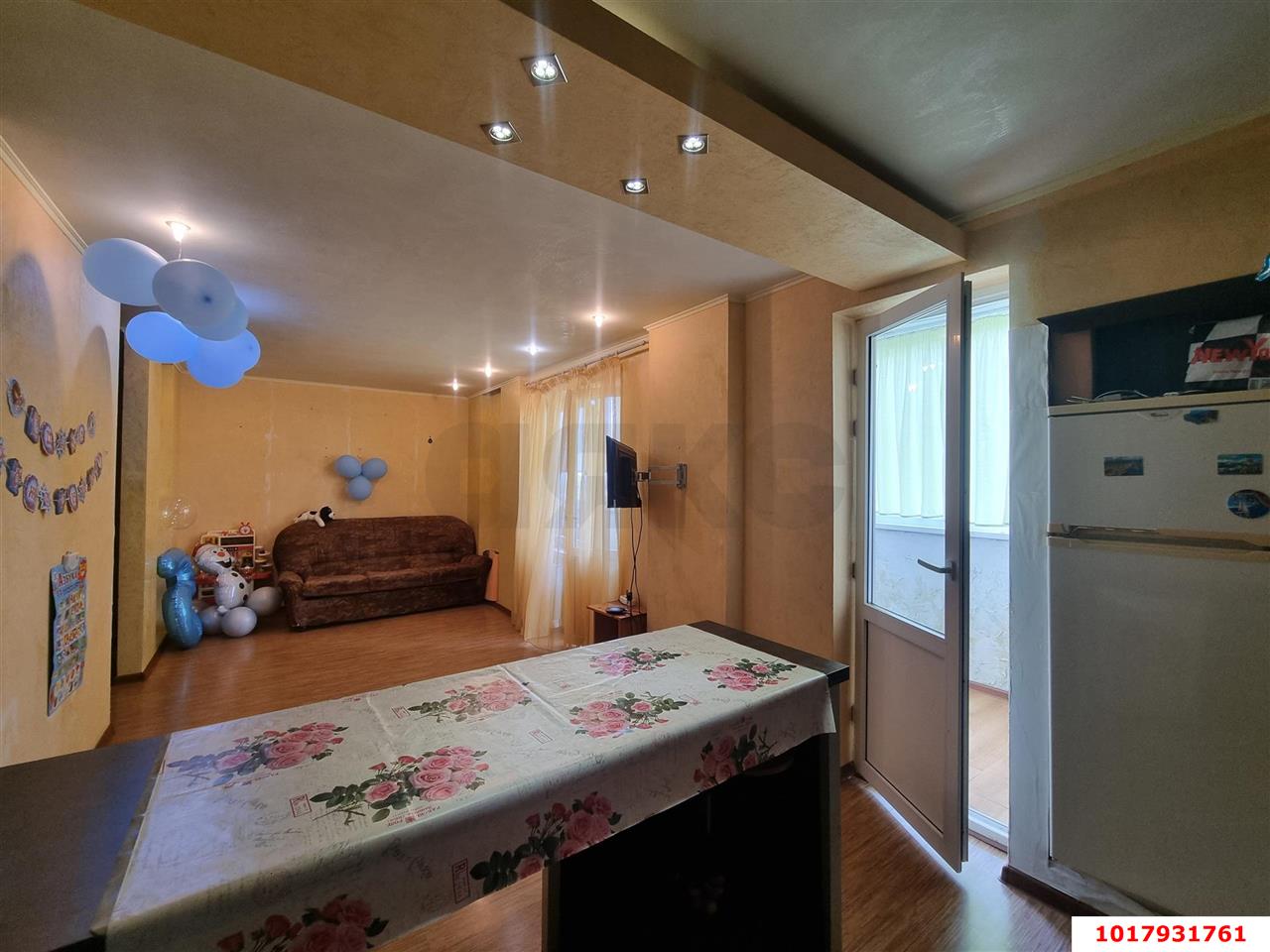 Фото №3: 2-комнатная квартира 50&nbsp;м², 15/16&nbsp;эт. - Краснодар, Западный внутригородской округ, мкр. Юбилейный, пр-кт Чекистов, 24/1