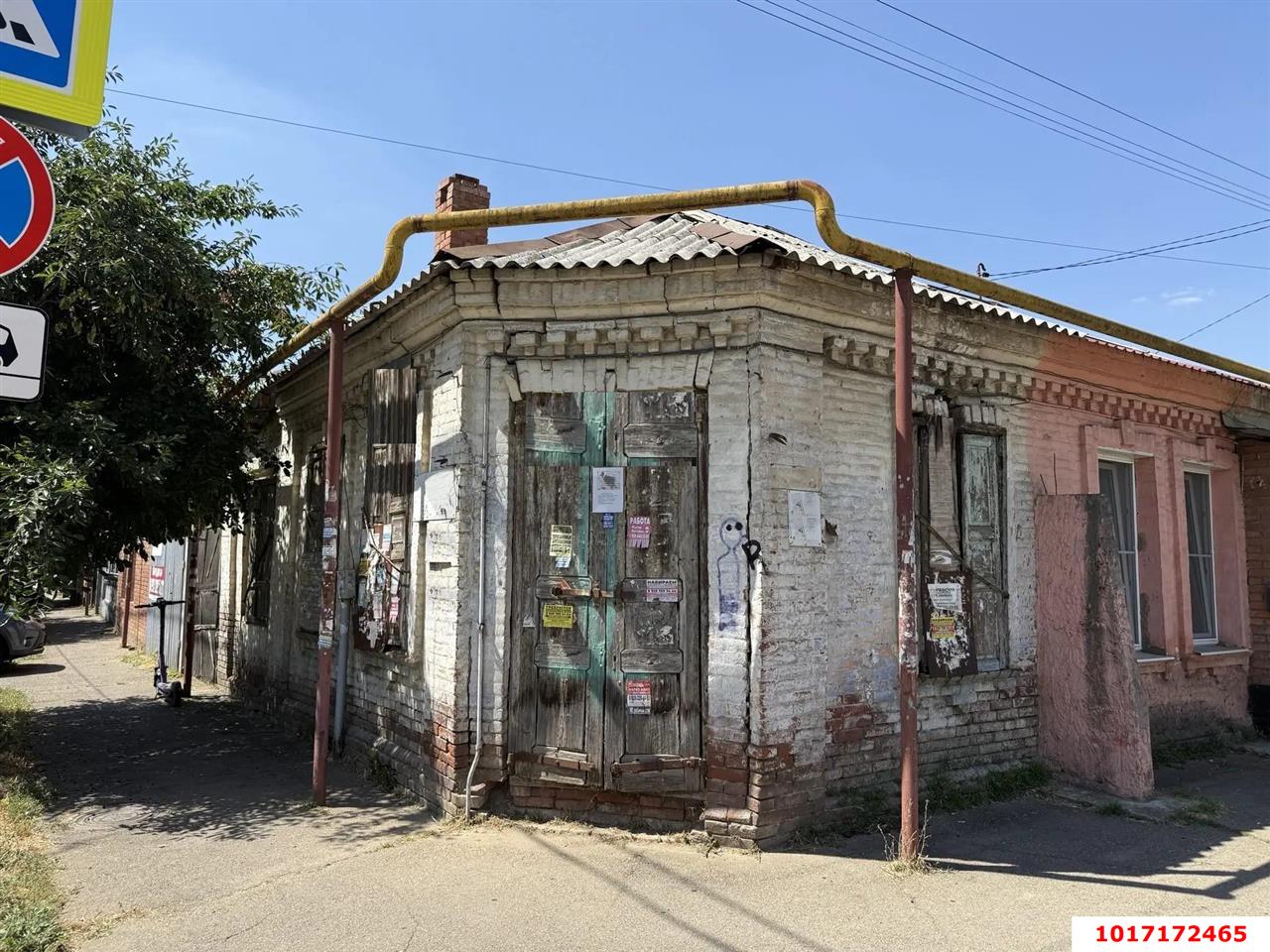 Фото №1: 2-комнатная квартира 40&nbsp;м², 1/1&nbsp;эт. - Краснодар, Центральный внутригородской округ, мкр. Центральный, ул. Будённого, 247