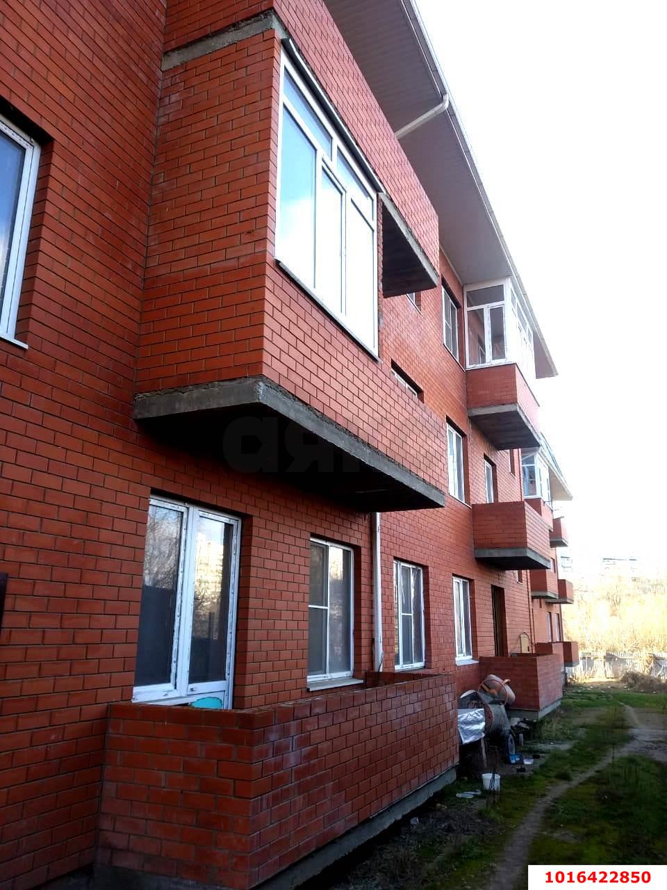 Фото №1: 3-комнатная квартира 74&nbsp;м², 3/4&nbsp;эт. - Краснодар, Карасунский внутригородской округ, ж/м Пашковский, ул. Карасунская, 257